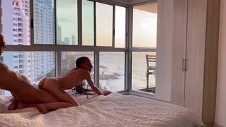 En Rentrant De La Plage, Je me Fais Prendre et Remplir Par Mon Voisin