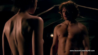 Катрин Балф обнажилась