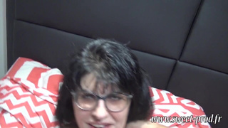 Je me Fais Sucer Par La Mere De Mon Meilleur Pote et Je La Sodomise ...