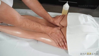 Pornstar Massage Deepthroat Brunette Brazzers Blowjob Anal GIF